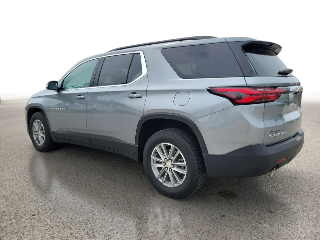 Used 2023 Gray Chevrolet LT image 3