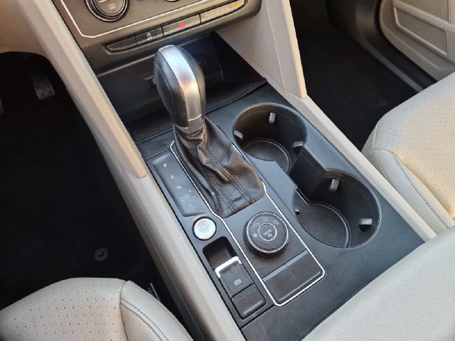 Used 2019  Volkswagen 3.6L V6 SE image 22