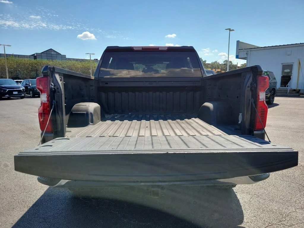 2023 Chevrolet Silverado 1500 LT - Photo 32
