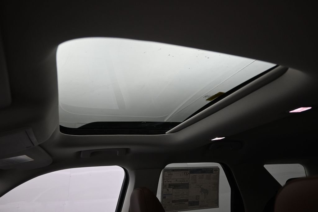 New 2026 White Ford Outer Banks image 13