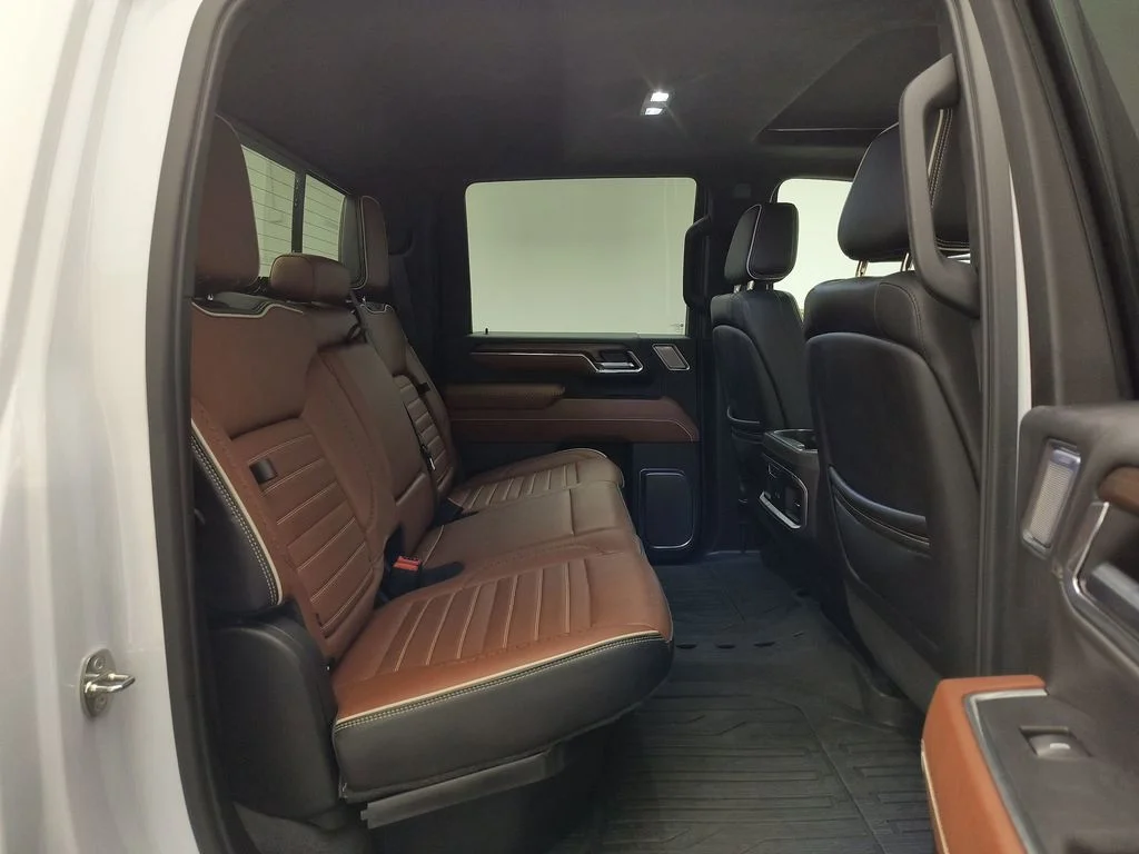 2024 GMC Sierra 3500HD Denali Ultimate - Photo 25