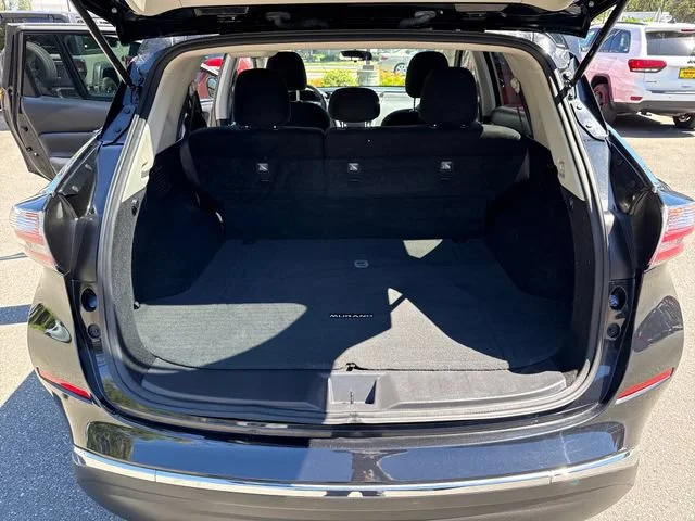 Used 2017 Magnetic Black Metallic Nissan SV image 12