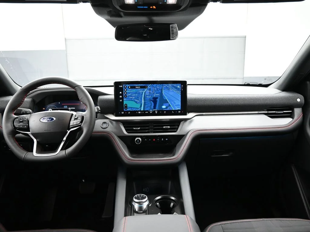 New 2026 Carbonized Gray Metallic Ford ST-Line image 23