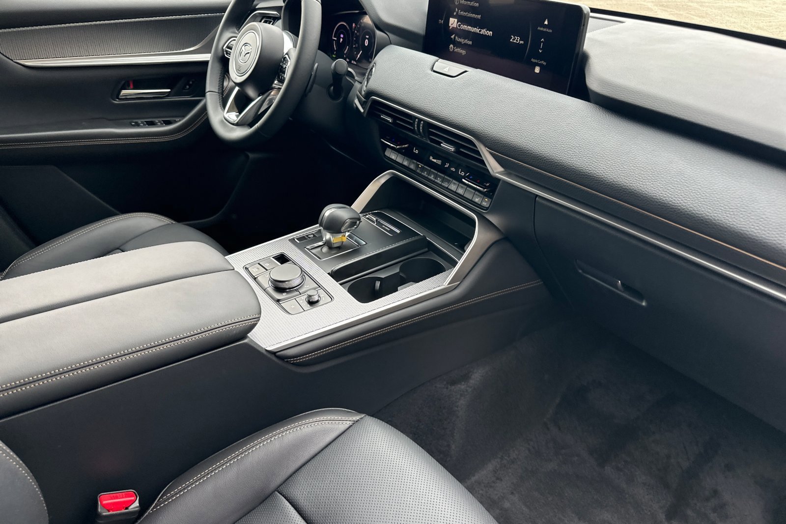 2025 Mazda CX-70 Premium Package - Photo 18