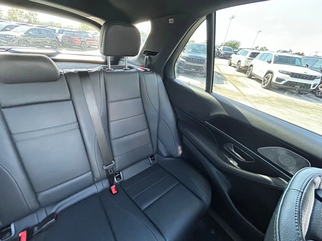 Used 2022 Black Mercedes-Benz GLE 350 image 14