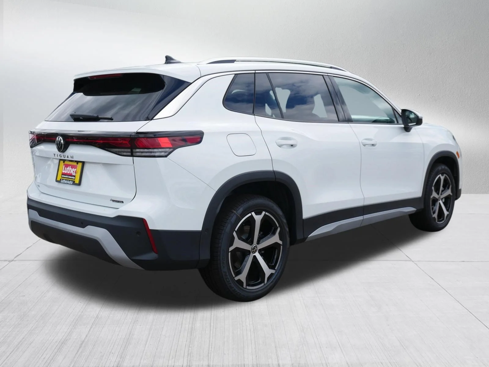 New 2026 Pure White Volkswagen SE image 3