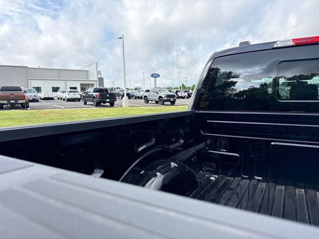 New 2026 Agate Black Metallic Ford XLT image 46
