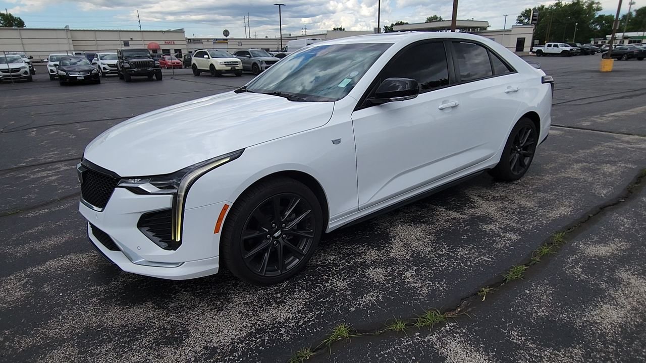 Used 2023 White Cadillac Sport image 4