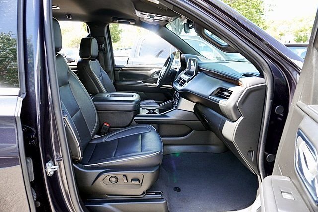 Used 2024 Gray Chevrolet Premier image 10