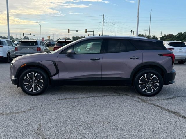 Used 2024 Chevrolet Blazer EV LT with VIN 3GNKDBRJ5RS253302 for sale in Granite City, IL
