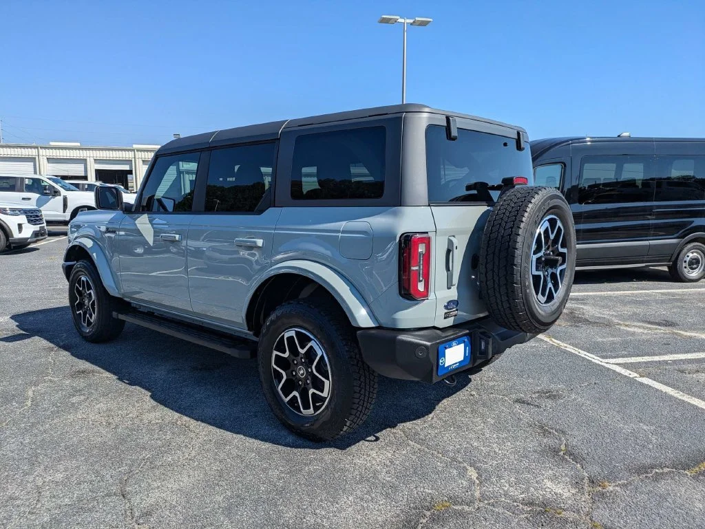 Certified Used 2024 Cactus Green / Gray Ford Outer Banks image 6