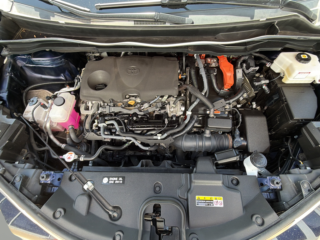Used 2022 Blue Toyota LE image 8
