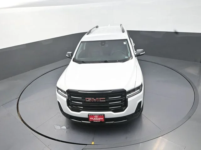 Used 2023 White GMC SLT image 23