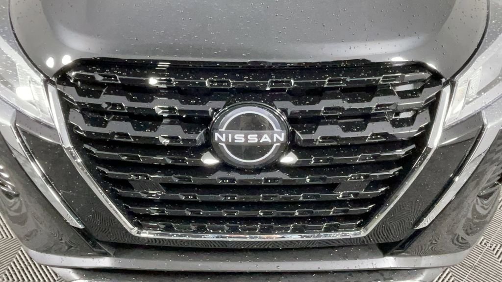 2025 Nissan KICKS PLAY Base - Photo 10
