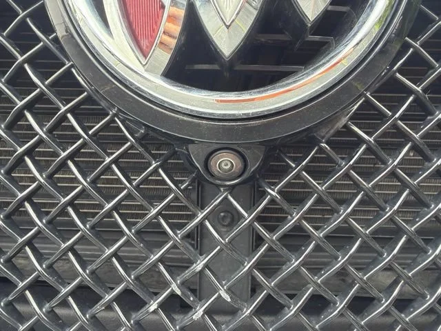 Used 2023 Moonstone Gray Metallic Buick Essence image 9