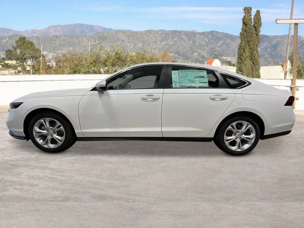 New 2026 Platinum White Pearl Honda LX image 2