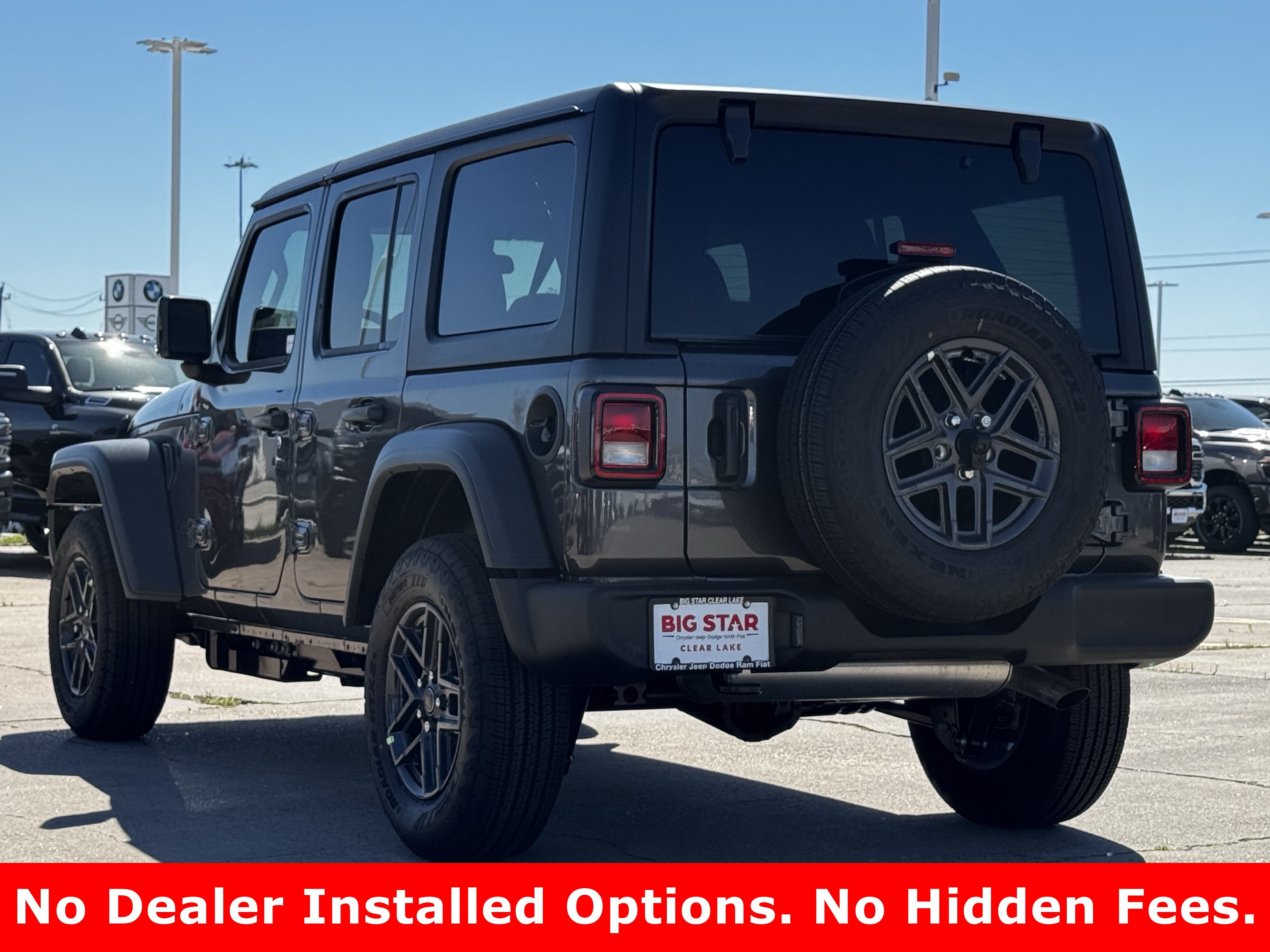 New 2026 Granite Crystal Metallic Clear-Coat Exterior Paint Jeep Sport S image 7