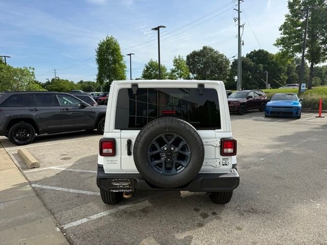 New 2026 Bright White Clear-Coat Exterior Paint Jeep 85th Anniversary Edition image 5
