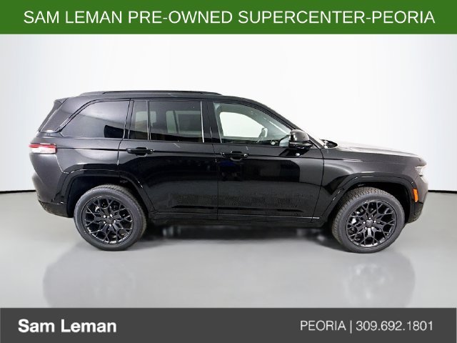 Used 2025 Black Jeep Summit image 8