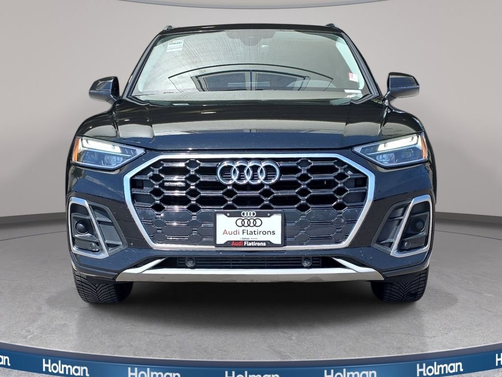 Used 2022 Black Audi 45 S line Premium image 3