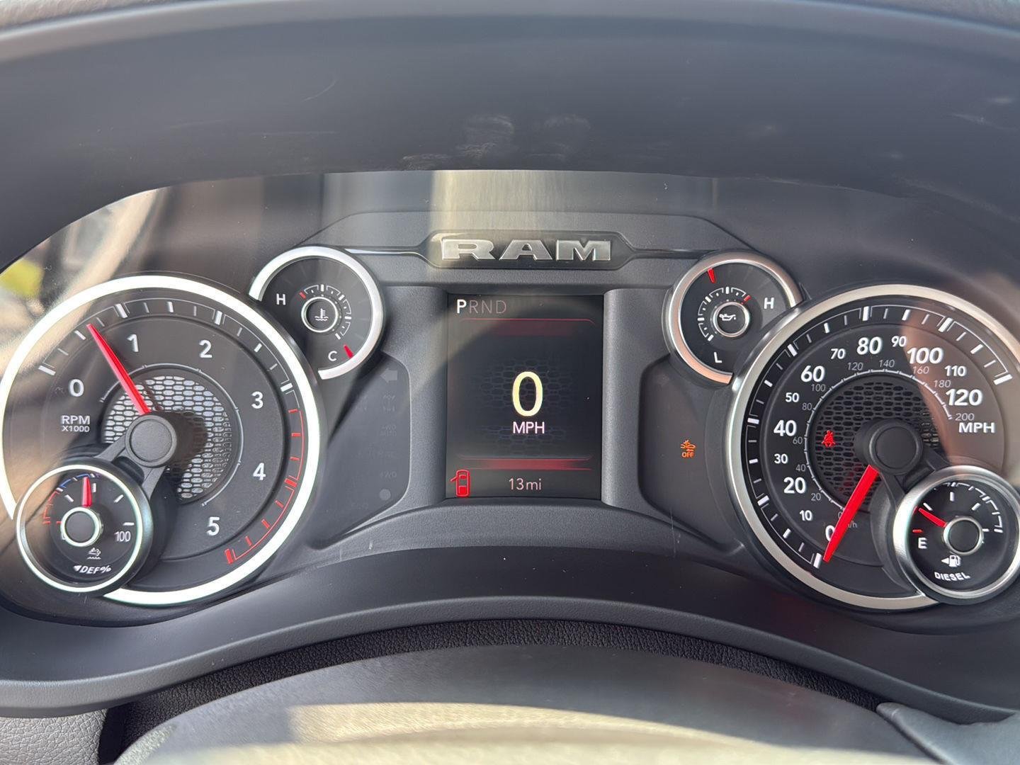 2025 RAM 2500 Tradesman - Photo 22