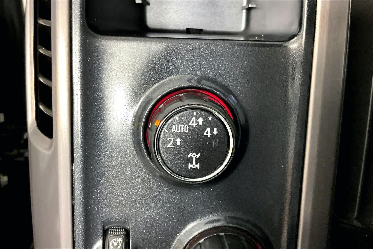 Used 2014 ONYX BLACK GMC SLE image 30