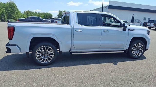 New 2026 Glacier White Tricoat GMC Denali Ultimate image 2