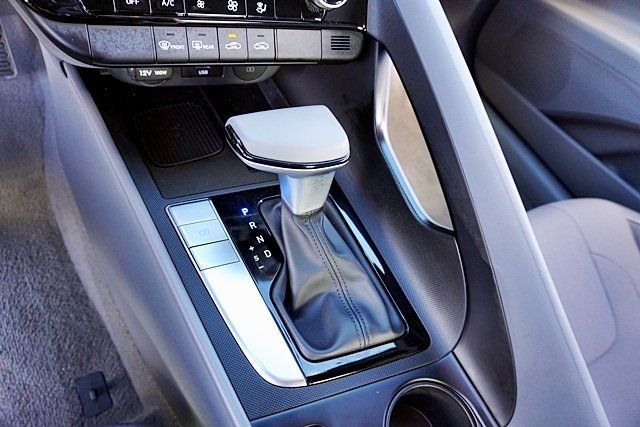 Used 2026 Gray Hyundai SEL Sport image 28