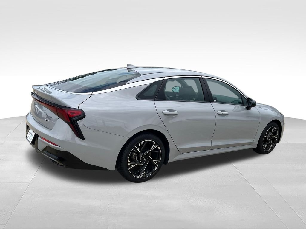 Used 2025 Gray Kia GT-Line image 5
