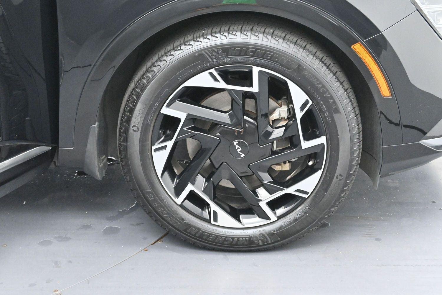 Used 2024 Ebony Black Kia SX-Prestige image 36