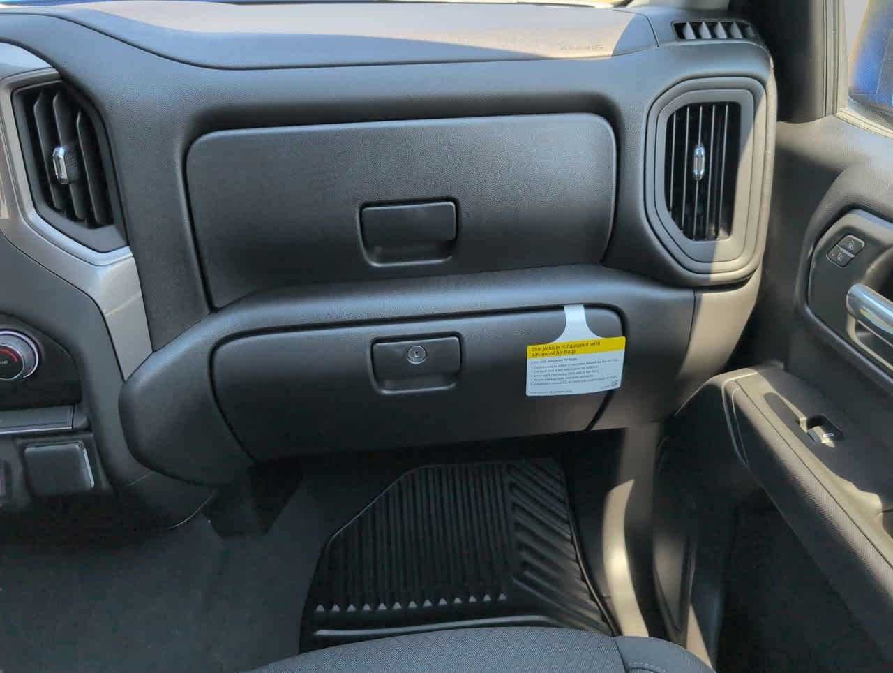 2026 Chevrolet Silverado 1500 Custom - Photo 18