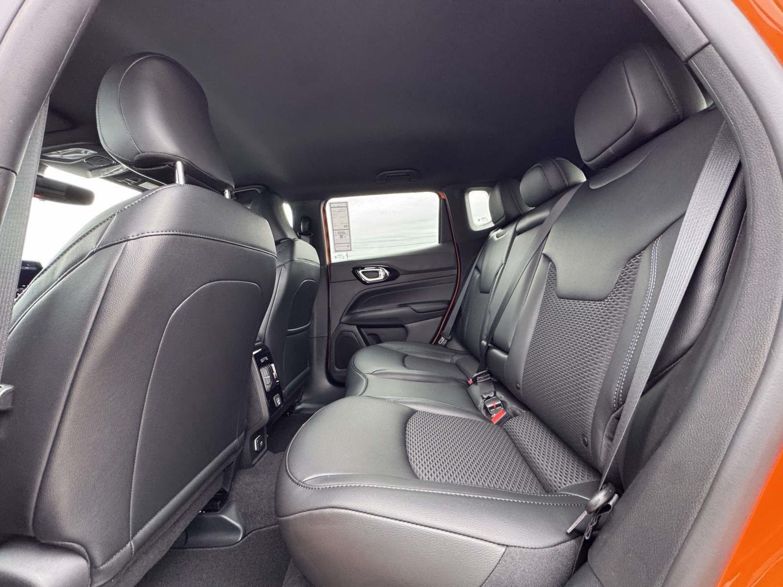 New 2026 Joose Exterior Paint Jeep Latitude Altitude image 18