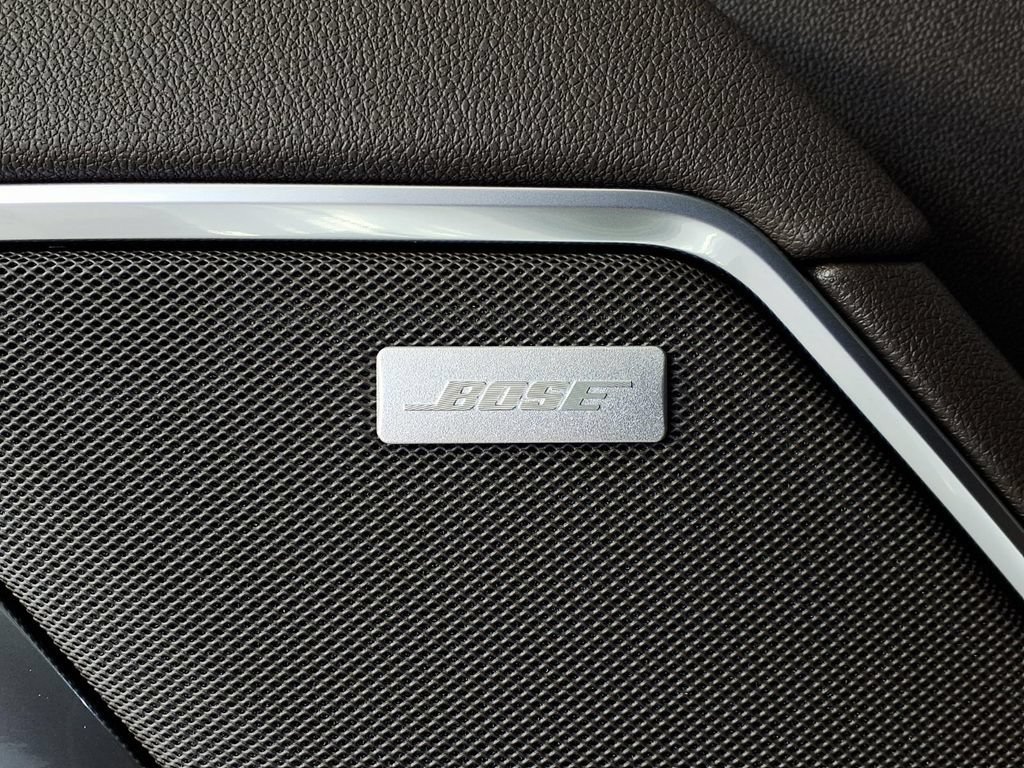 New 2026 Glacier White Tricoat GMC SLT image 24