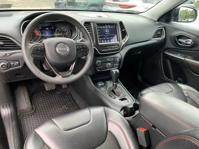 Used 2022 Gray Jeep Trailhawk image 17
