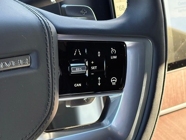 2025 Land Rover Range Rover SE - Photo 18