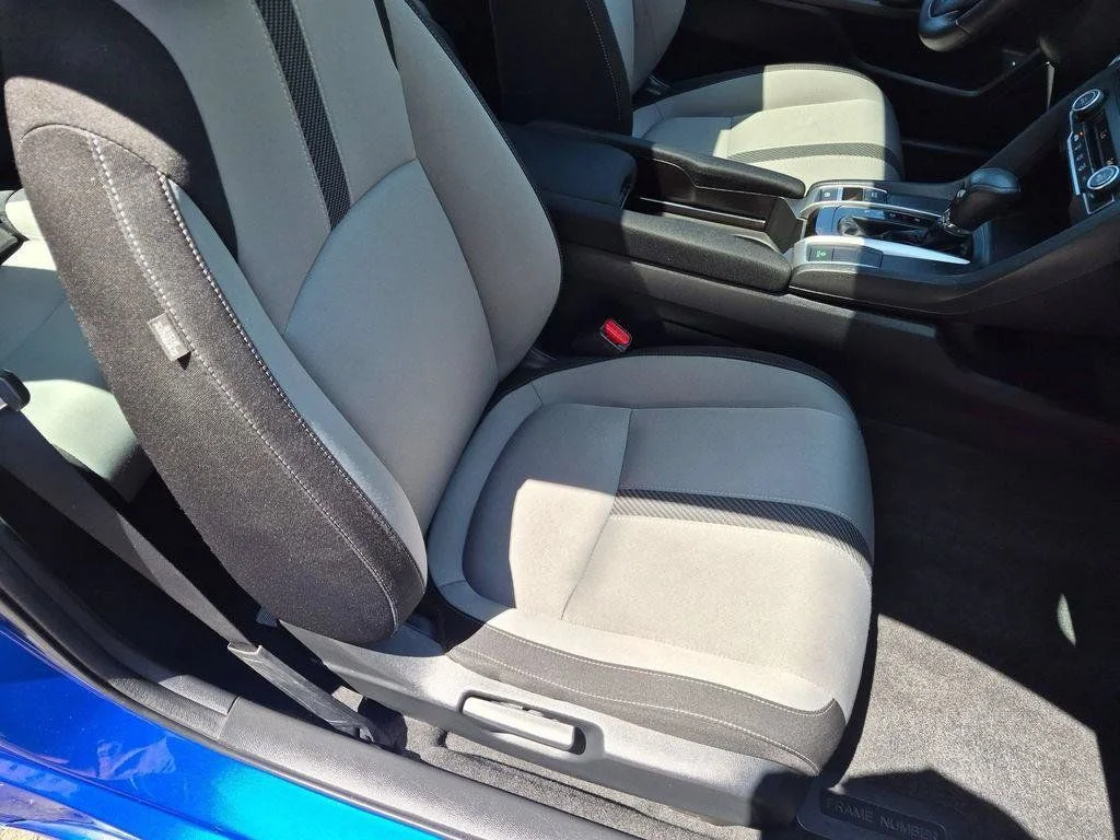 Used 2018  Honda LX-P image 25