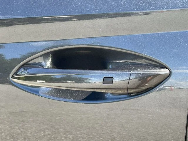 Used 2026 Gray Hyundai SEL Sport image 40