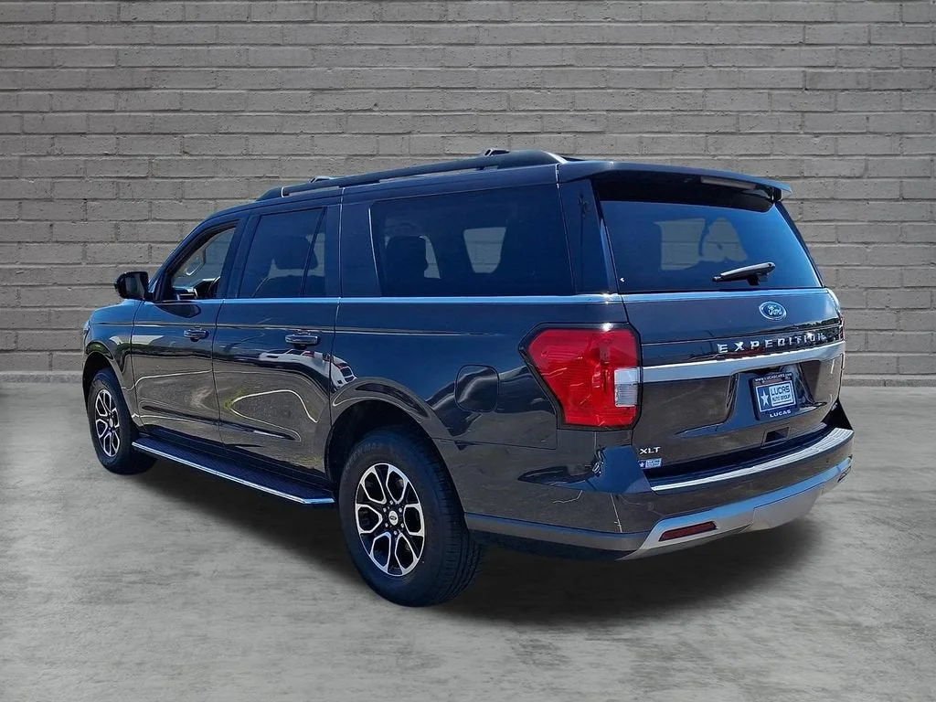 Used 2022 Gray Ford XLT MAX image 37