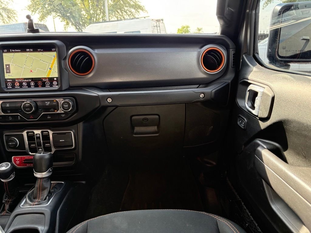 Used 2022 Gray Jeep Mojave image 8
