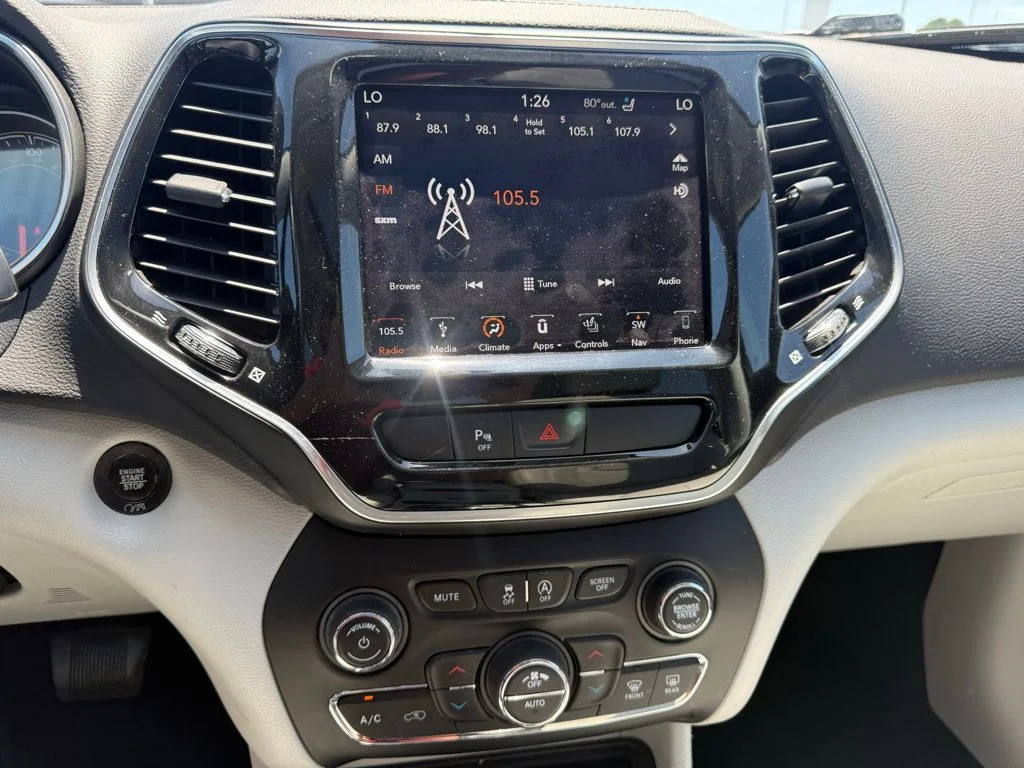 Used 2019 Gray Jeep Limited image 11