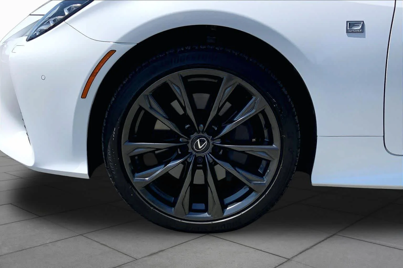 Certified Used 2025 ULTRA WHITE Lexus F SPORT image 11