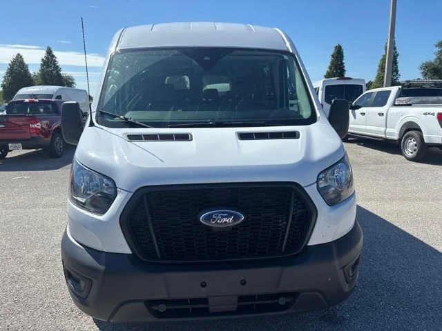 Used 2024 White Ford XL image 2