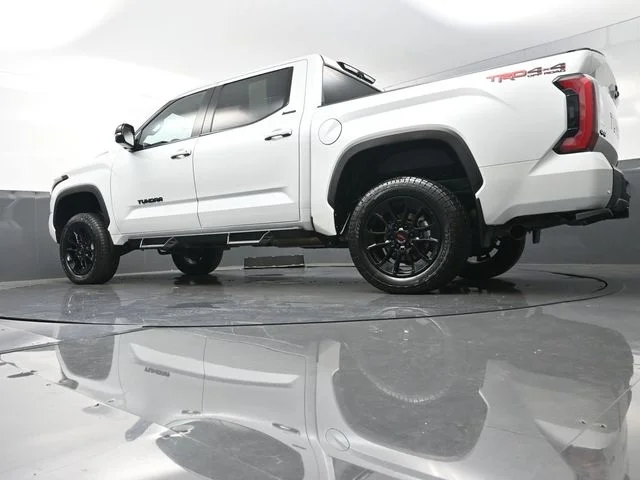 Used 2024  Toyota  image 35