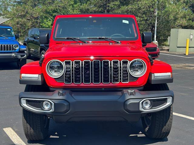2025 Jeep Wrangler 4-Door Sahara - Photo 8