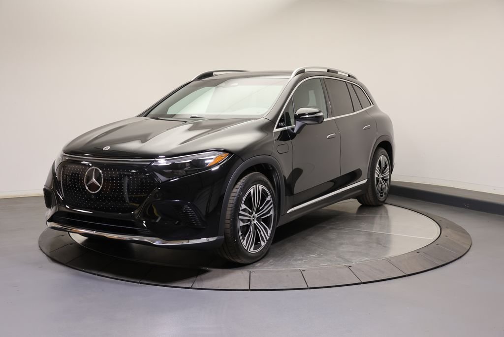 New 2026 Black Mercedes-Benz 400 image 3