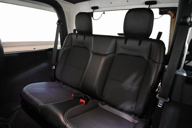 Used 2023 Silver Jeep Freedom Edition image 4