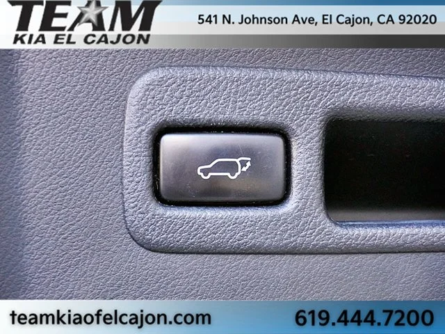 Used 2015 Silver Lexus 200t F Sport image 15