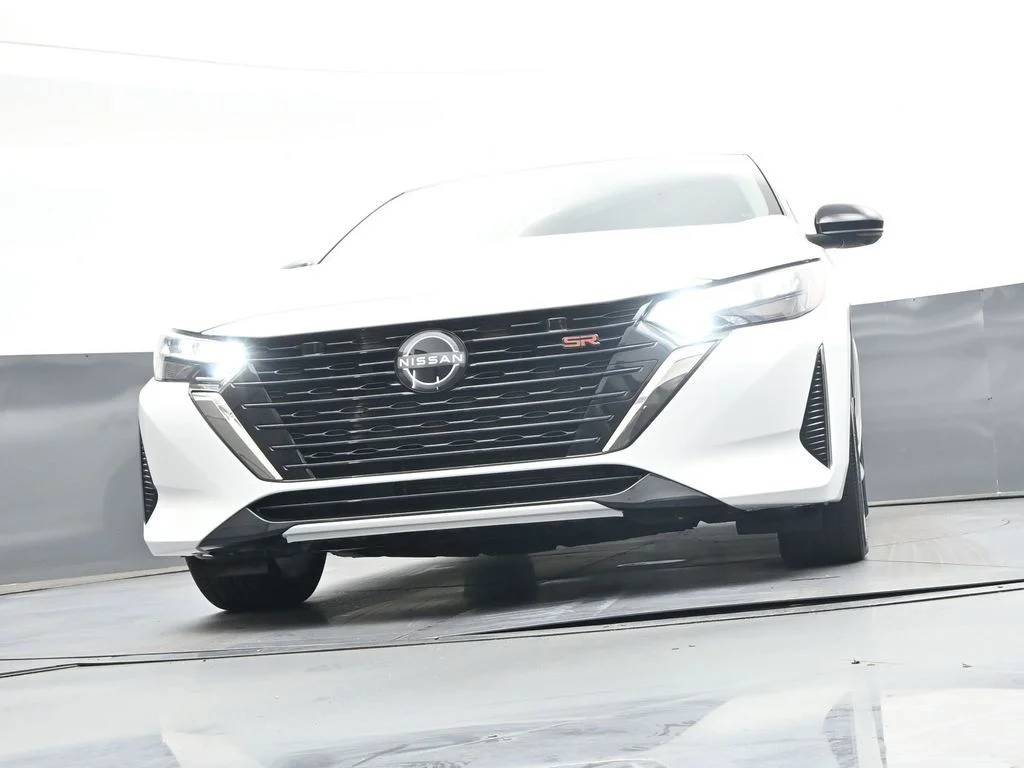 Used 2024 White Nissan SR image 50