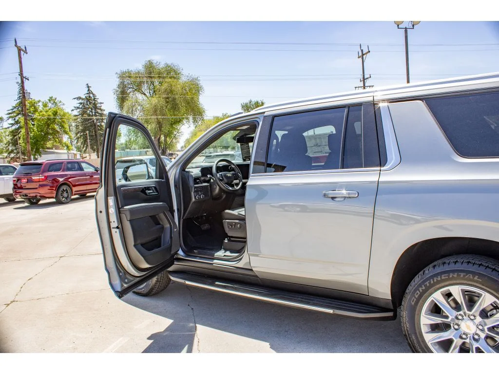 2026 Chevrolet Suburban Premier - Photo 31