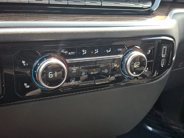 New 2026 Summit White GMC Elevation image 13
